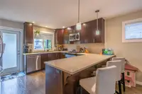 View 10