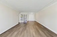 View 10