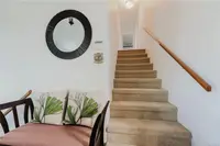 View 24
