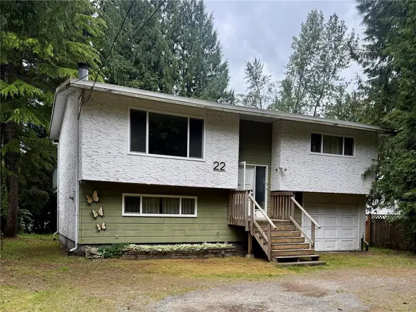 22 Savoy Rd, Lake Cowichan BC V0R 2G0 - 3 bed, 2 bath in Lake Cowichan