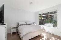View 16