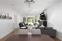 View 10