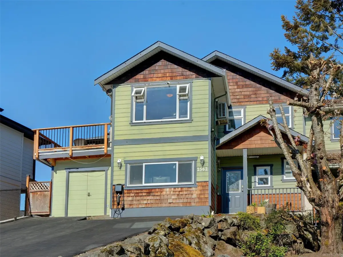 2562 Wentwich Rd, Langford BC V9B 3N4