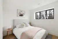 View 32