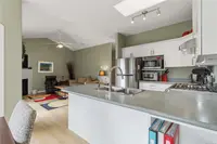 View 10