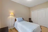 View 16