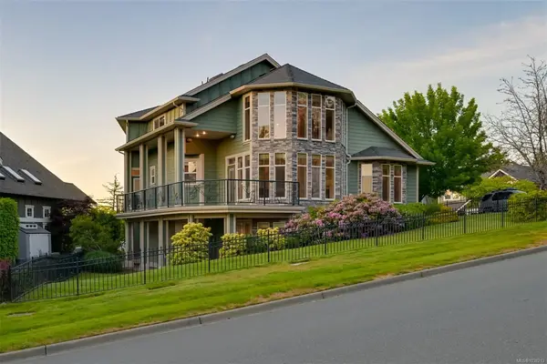 1287 Eston Pl, Langford BC V9B 6V3 - 6 bed, 7 bath property for sale in Langford