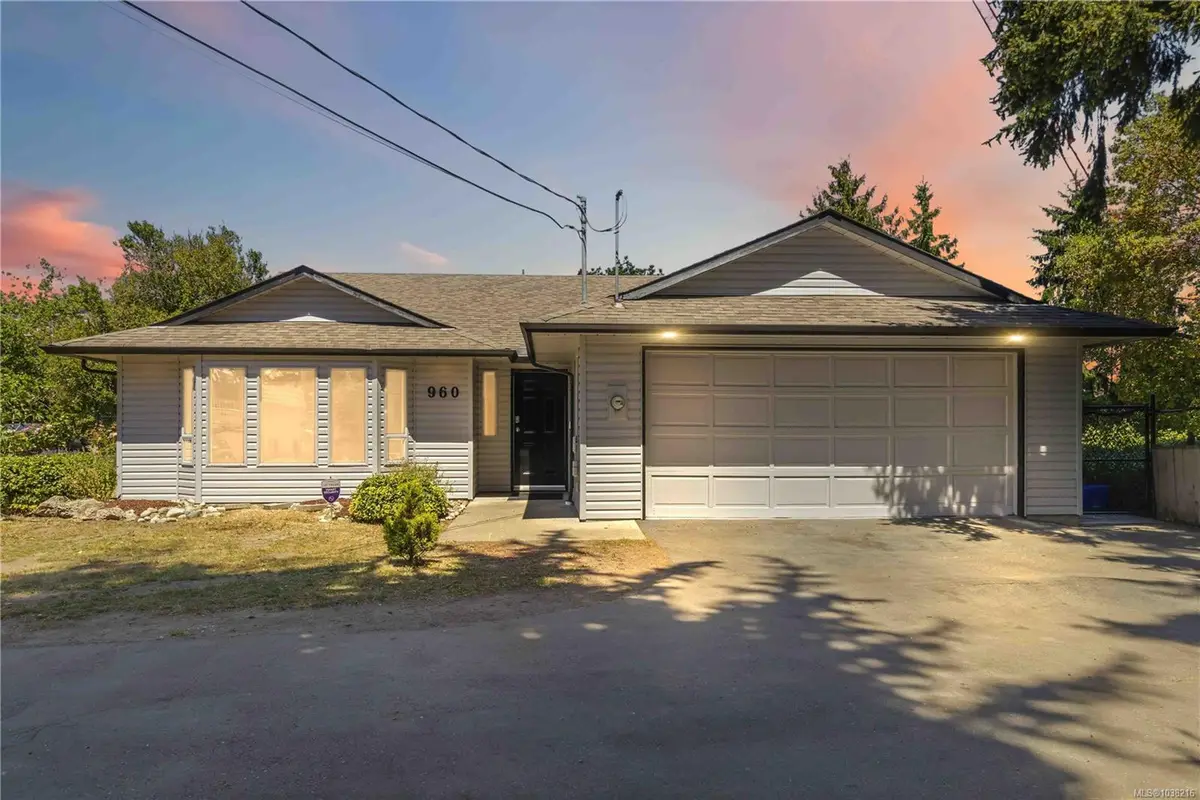 960 Dunford Ave, Langford BC V9B 2S3