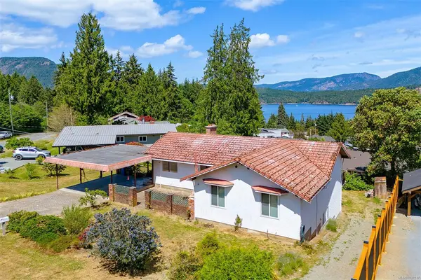 4525 Greenbrier Rd, Cowichan Bay BC V0R 1L0 - 3 bed, 3 bath property for sale in Cowichan Bay