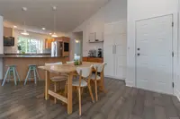 View 10