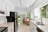 View 10