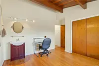 View 16