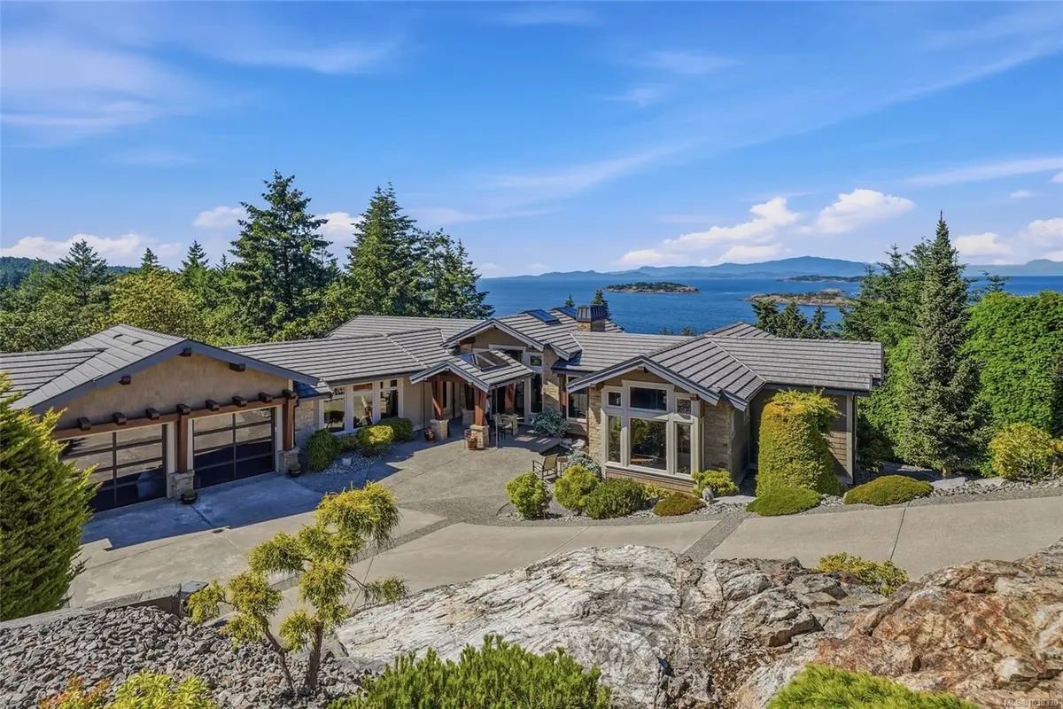3230 Huntington Pl, Nanoose Bay BC V9P 9H6