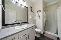 View 32