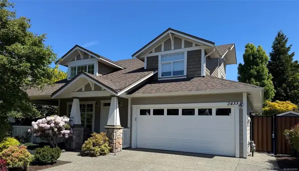 2433 Driftwood Dr, Sooke BC V9Z 0Y8 - 3 bed, 3 bath property for sale in Sooke