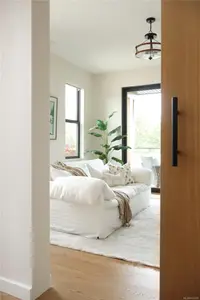 View 16