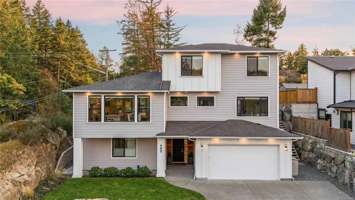 903 Greystone Pl, Langford BC V9C 3X2