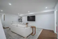 View 32