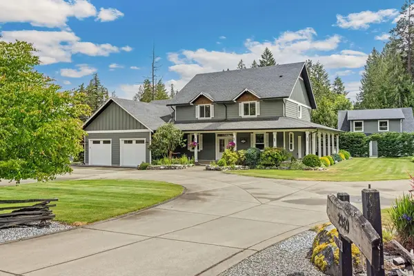 2969 Roozendaal Rd, Shawnigan Lake BC V8H 2H9 - 6 bed, 6 bath in Shawnigan Lake