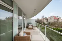 View 8