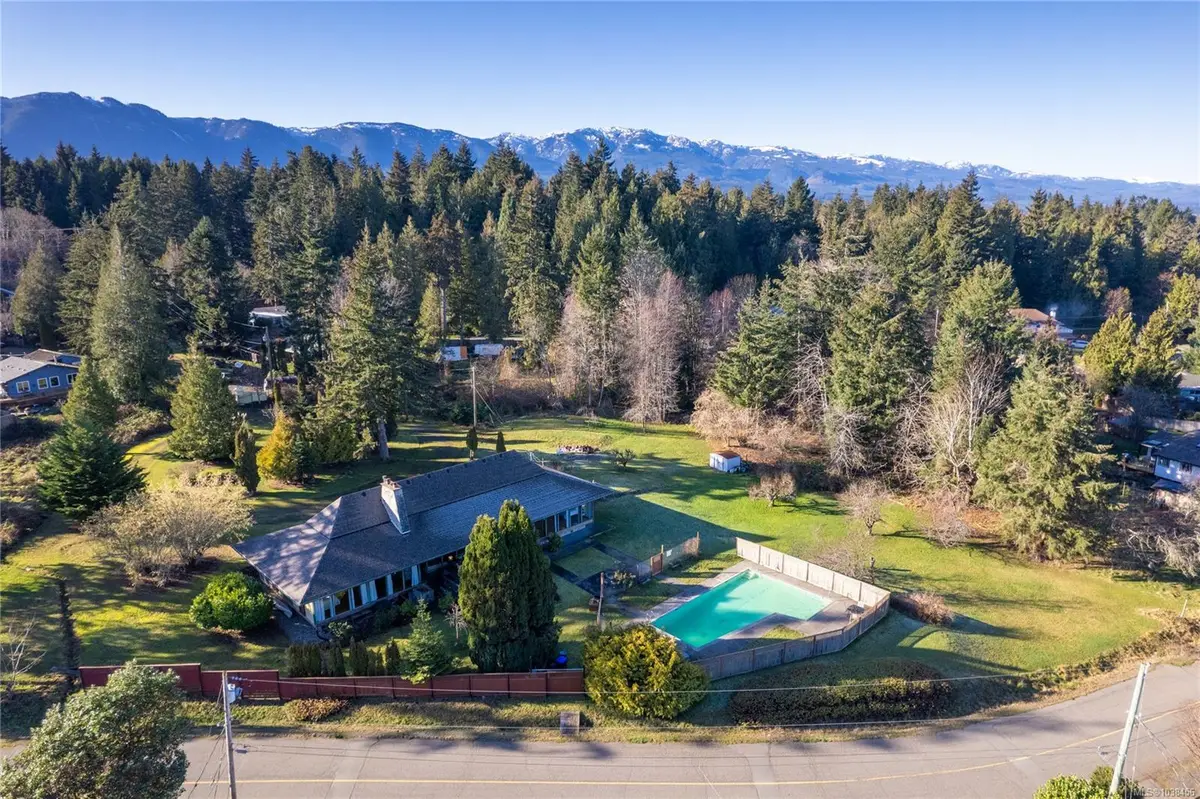 160 Kopina Dr, Bowser BC V0R 1G0