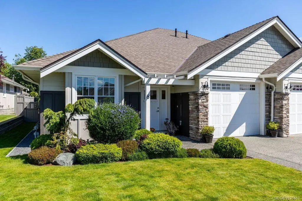 2991 North Beach Dr #8, Campbell River BC V9W 0B5