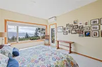 View 32