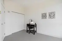 View 16