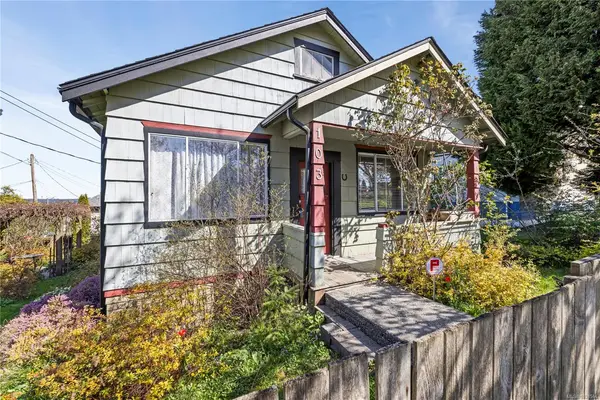 103 Haliburton St, Nanaimo BC V9R 4V9