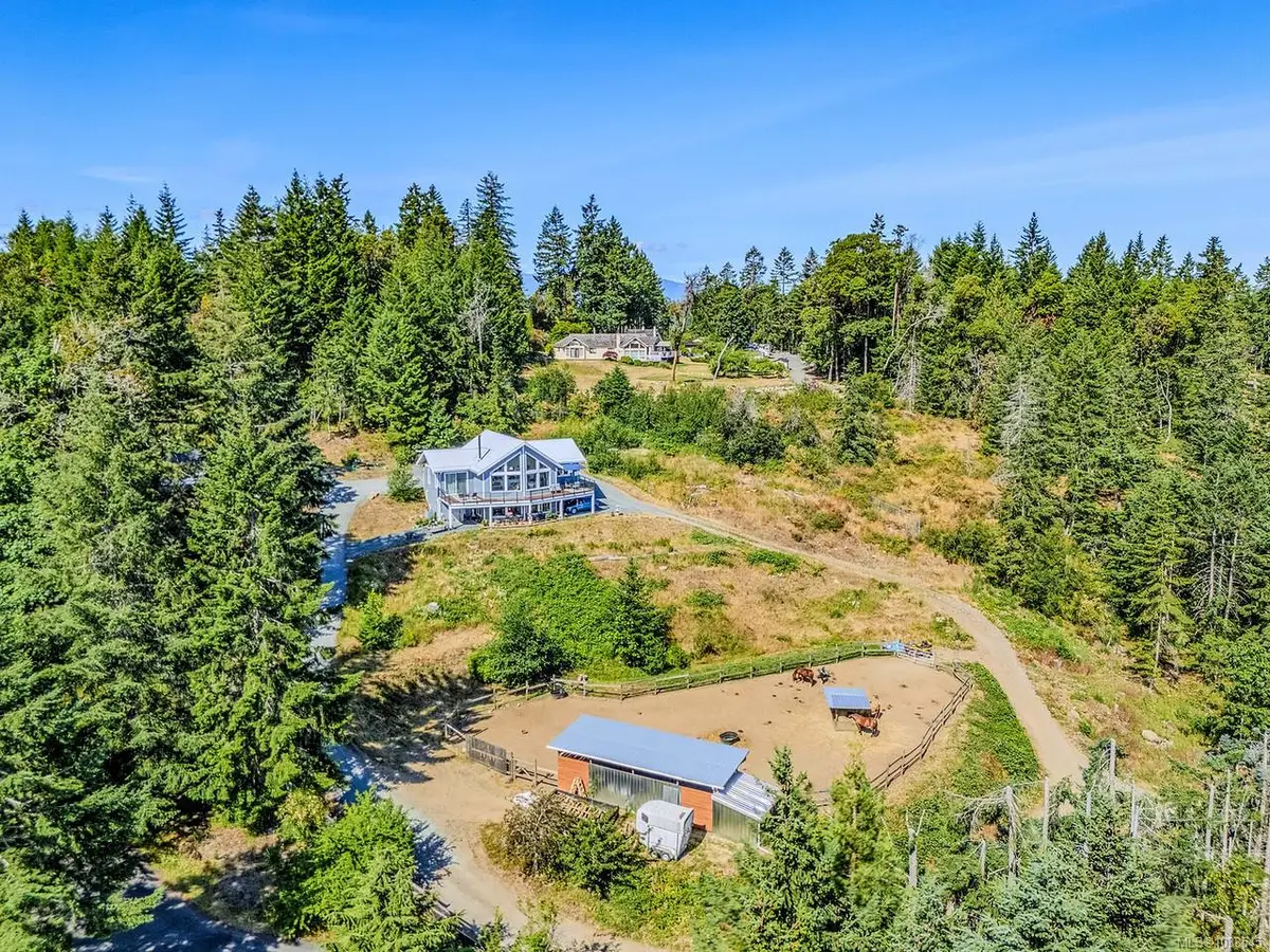 1860 Morello Rd, Nanoose Bay BC V9P 9B1
