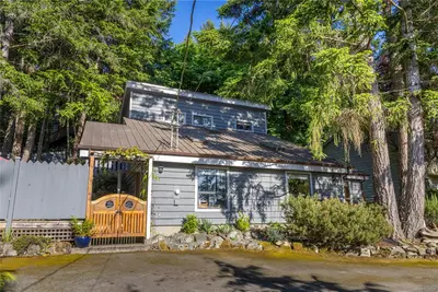 36136 Galleon Way, Pender Island BC V0N 2M2