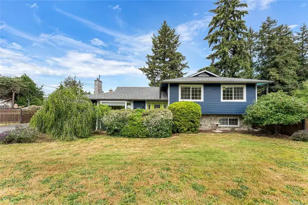 2280 Aldeane Ave, Colwood BC V9B 2C7