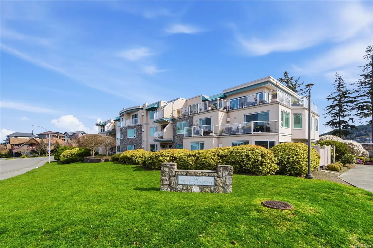 4965 Vista View Cres #107, Nanaimo BC V9V 1S1