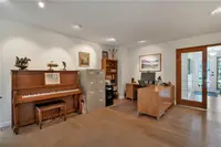 View 32