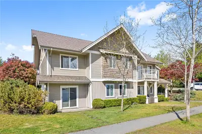 921 Sarum Rise Way, Nanaimo BC V9R 7C4