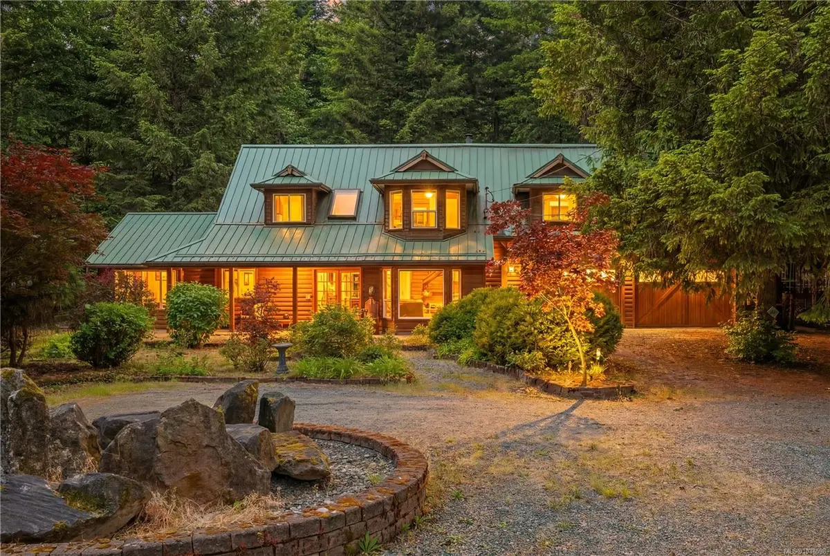 1880 Forest Hill Pl, Nanaimo BC V9X 1T2