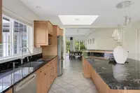 View 16