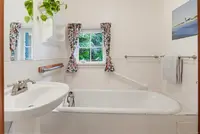 View 25