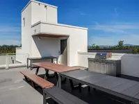 View 25