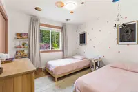 View 24