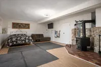 View 25