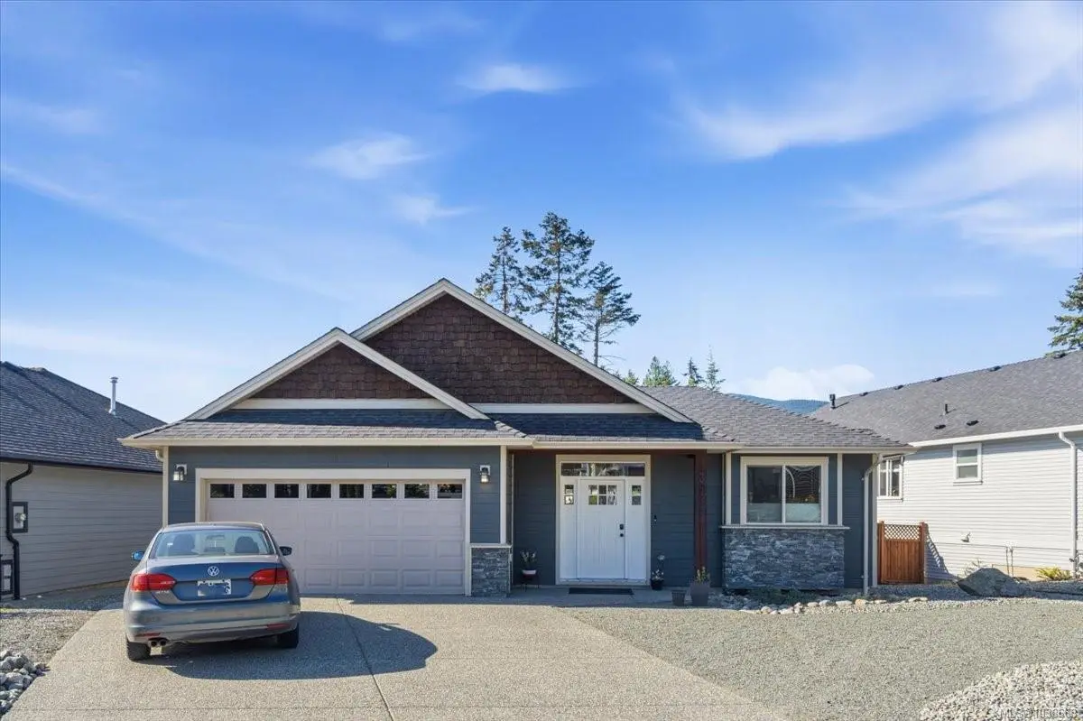 3825 Marjorie Way, Nanaimo BC V9T 0K3