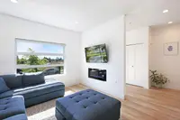View 10