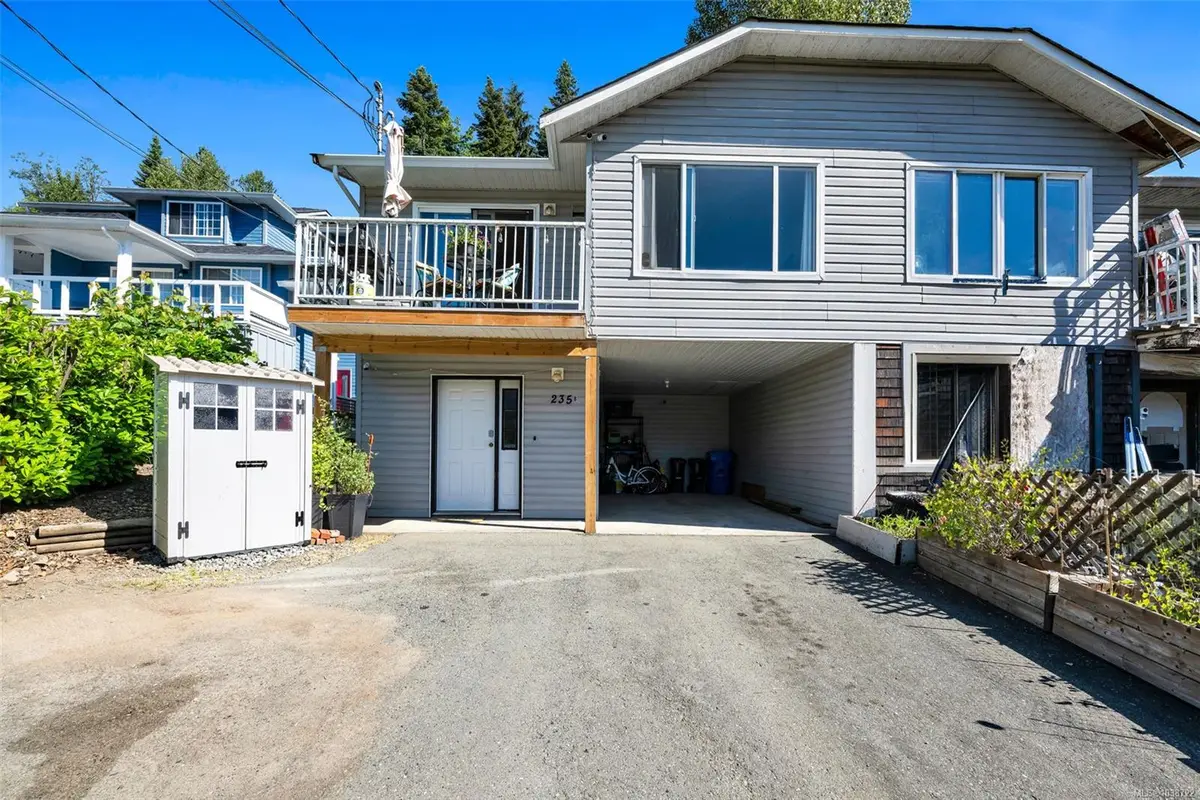 235 North Shore Rd #B, Lake Cowichan BC V0R 2G0