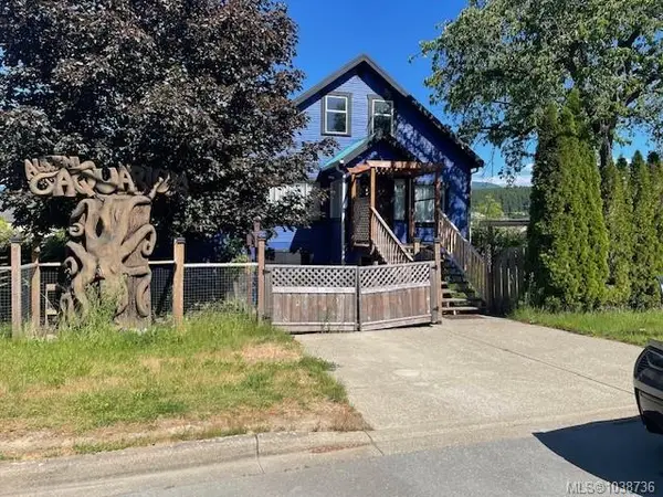2881 8th Ave, Port Alberni BC V9Y 2K6 - 7 bed, 3 bath in Port Alberni