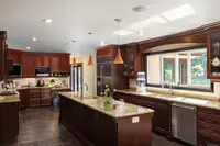 View 25
