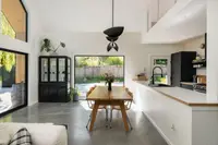 View 10