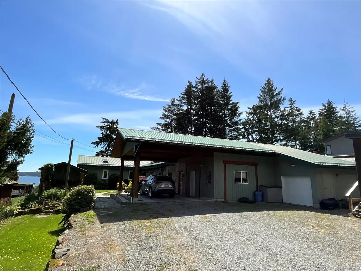 2495 Spring Beach Dr, Gabriola Island BC V0R 1X7