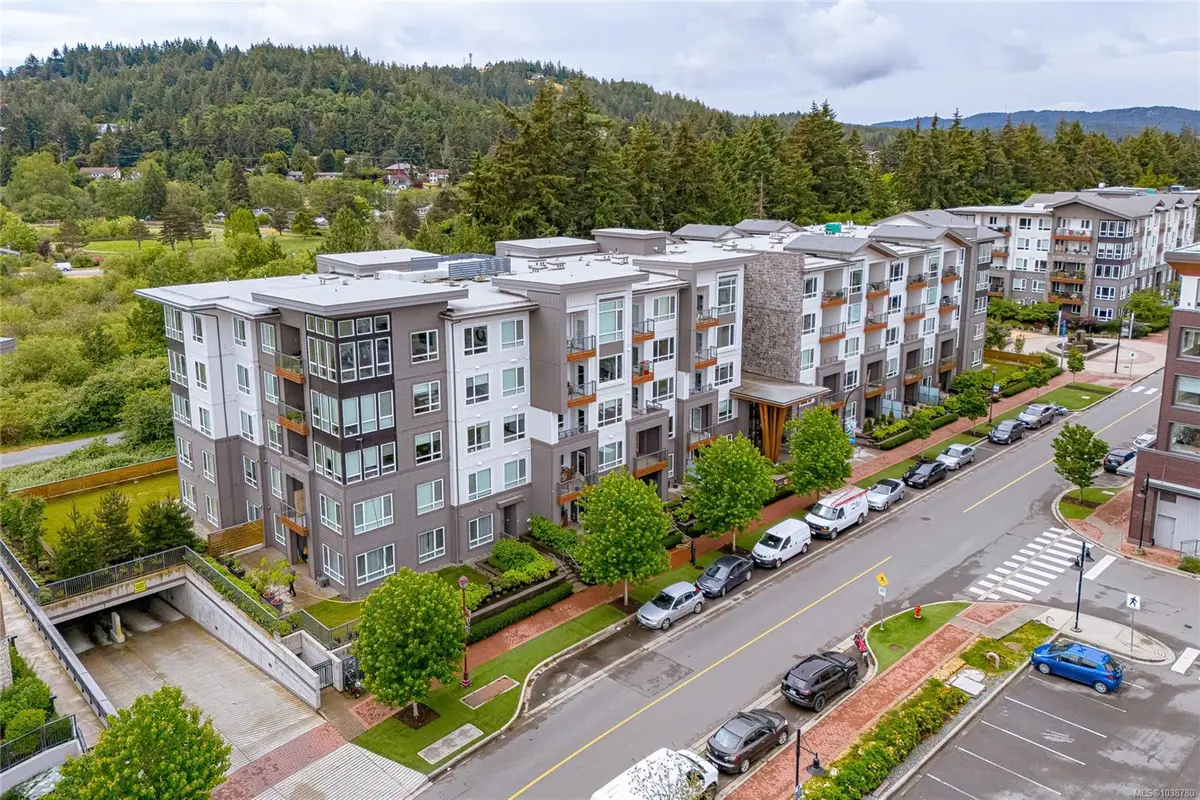 940 Reunion Ave #508, Langford BC V9B 0W6