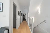 View 10